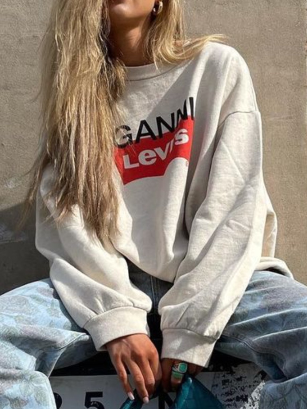 NEW Ganni x Levi's Snap Back Sweatshirt Nature Medium